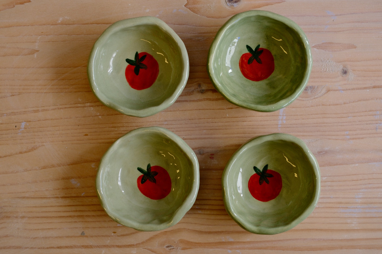 4 Small bowls