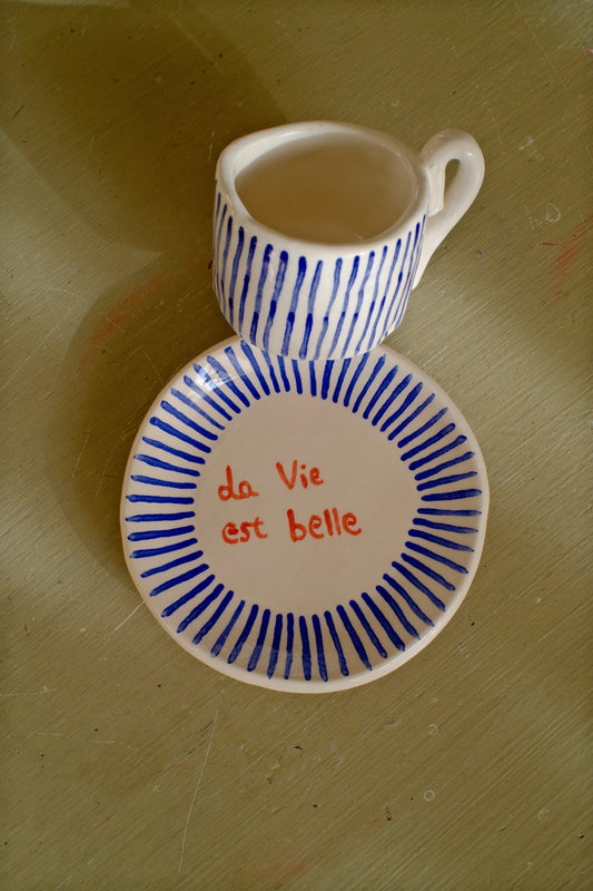 Tazzina da caffè + piattino 
[LA VIE EST BELLE]