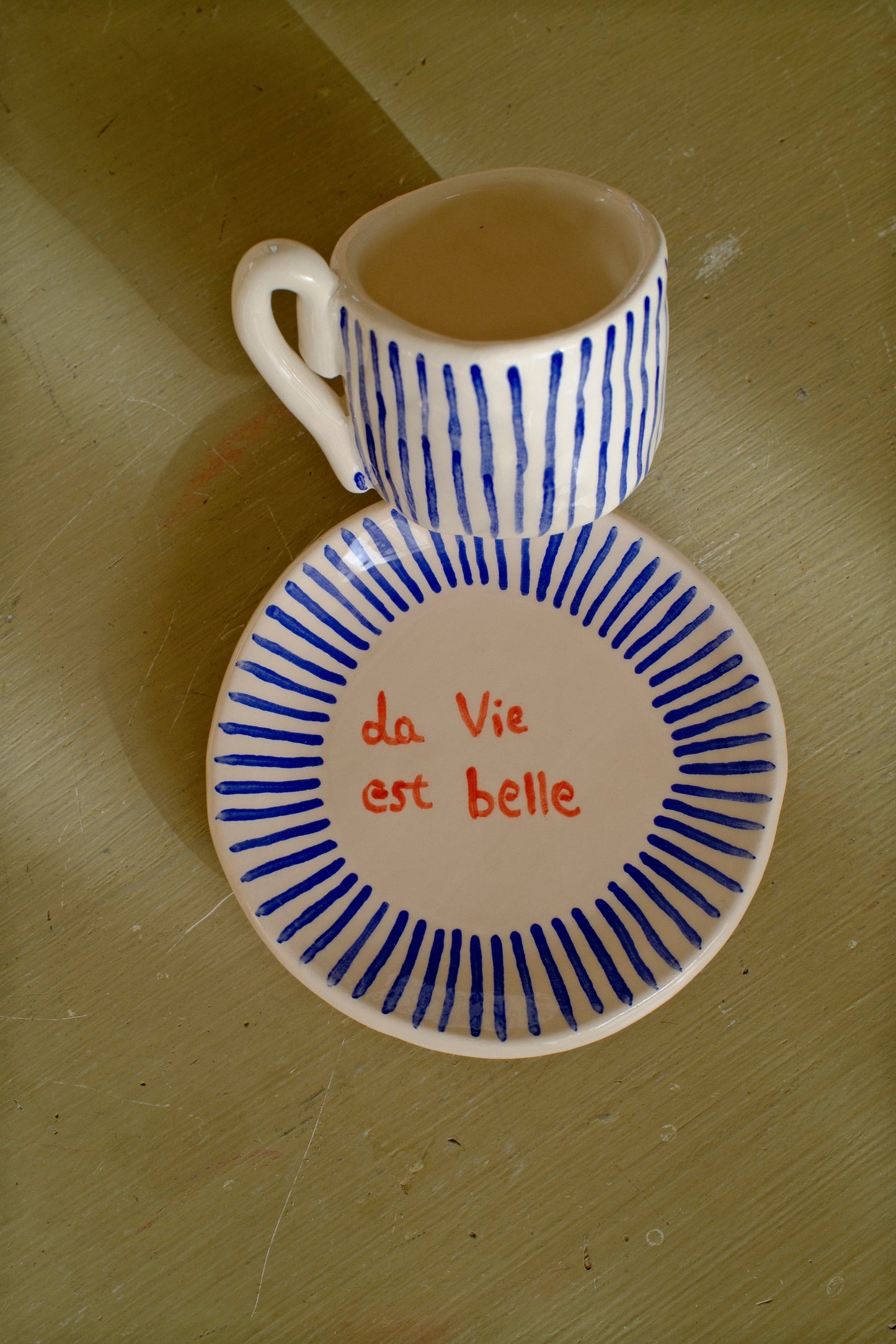 Tazzina da caffè + piattino 
[LA VIE EST BELLE]