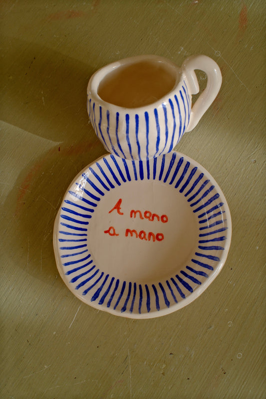 Tazzina da caffè + piattino 
[A MANO A MANO]