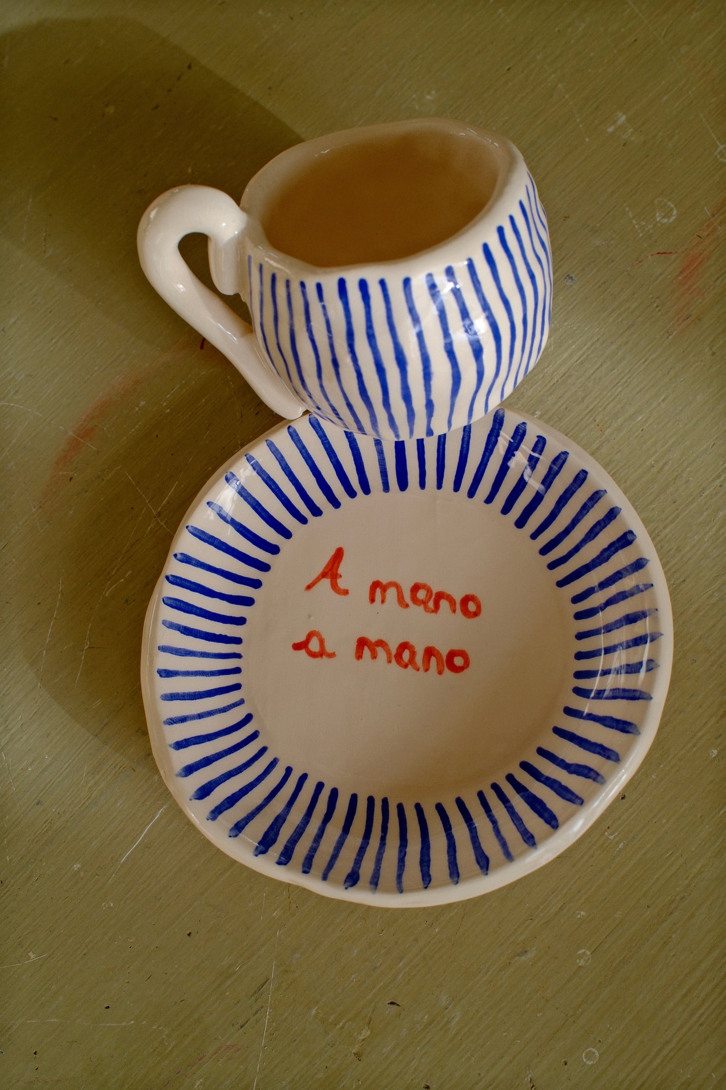 Tazzina da caffè + piattino 
[A MANO A MANO]