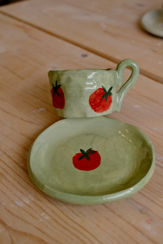 Ceramic coffee cup with matching saucer [POMODORI]