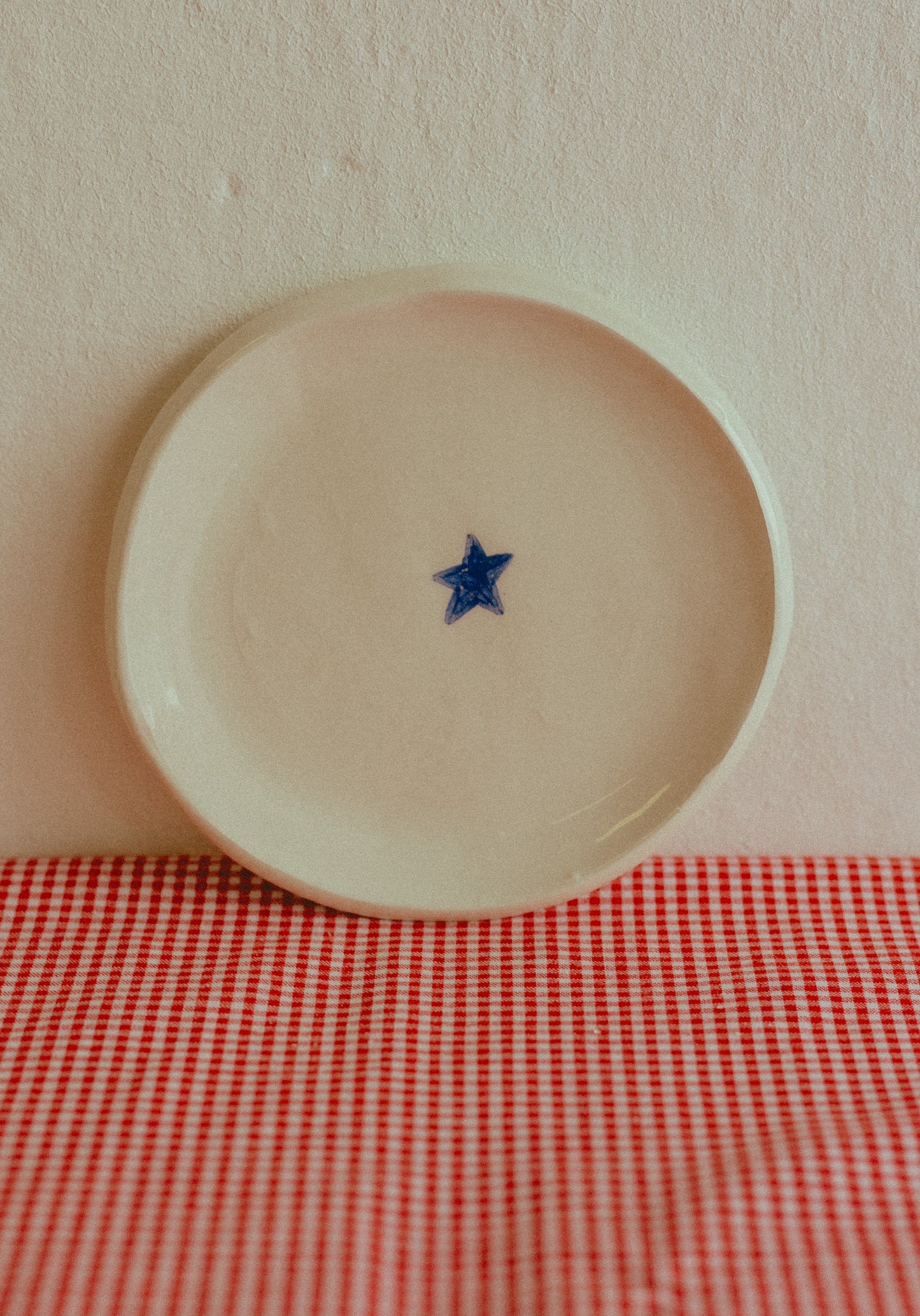 Ceramic coffee cup with matching saucer [STELLE - BIANCO]