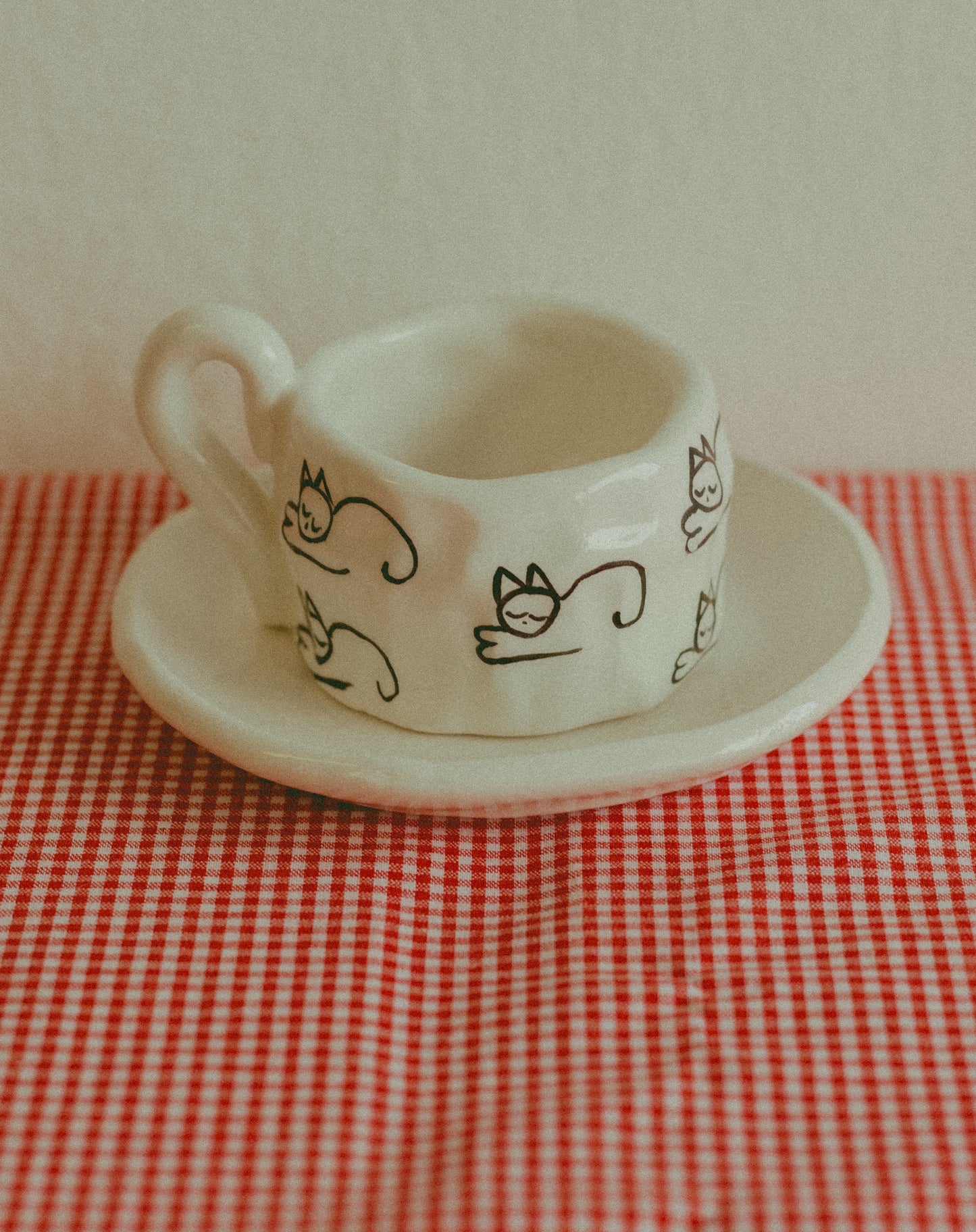 Tazzina da caffè con piattino [GATTI - BIANCO]