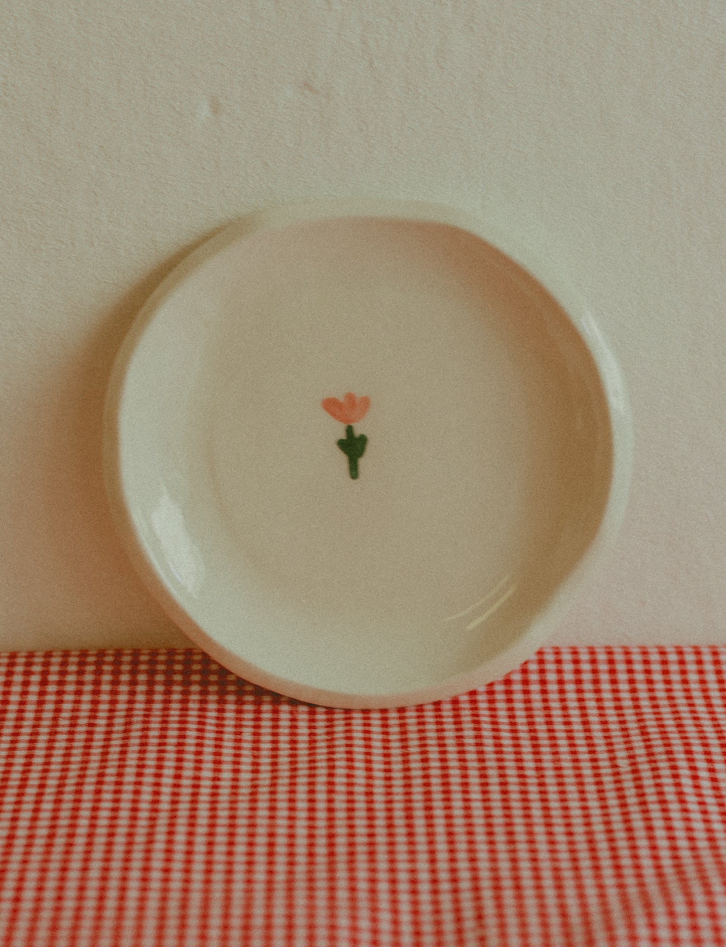 Ceramic coffee cup with matching saucer [TULIPANI - BIANCO]