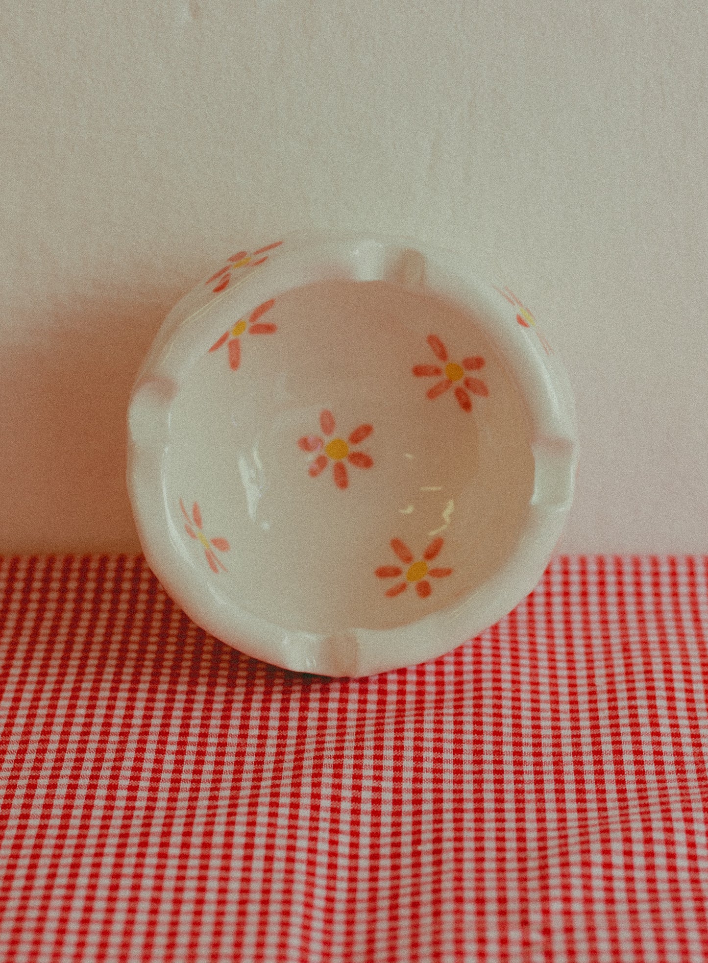 Ceramic ashtray [FIORI]